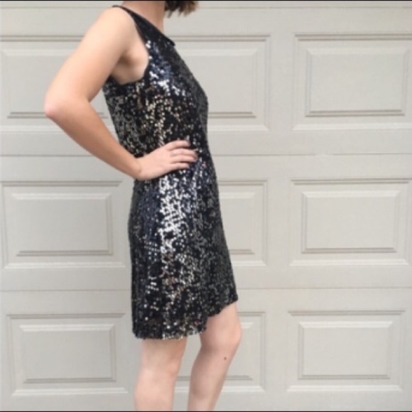 Banana Republic Dresses & Skirts - NWT Banana Republic black dress silver sequins 4